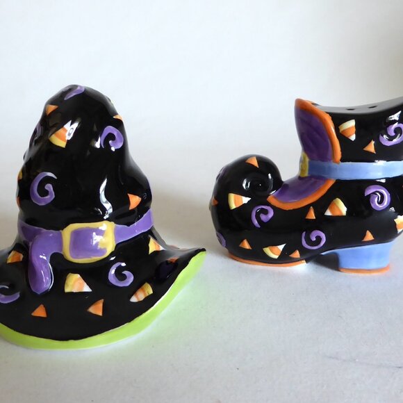 NEW 2003 SPOOKY HOLLOW WITCH HAT BOOT CERAMIC SALT PEPPER SHAKER SET - Picture 14 of 15